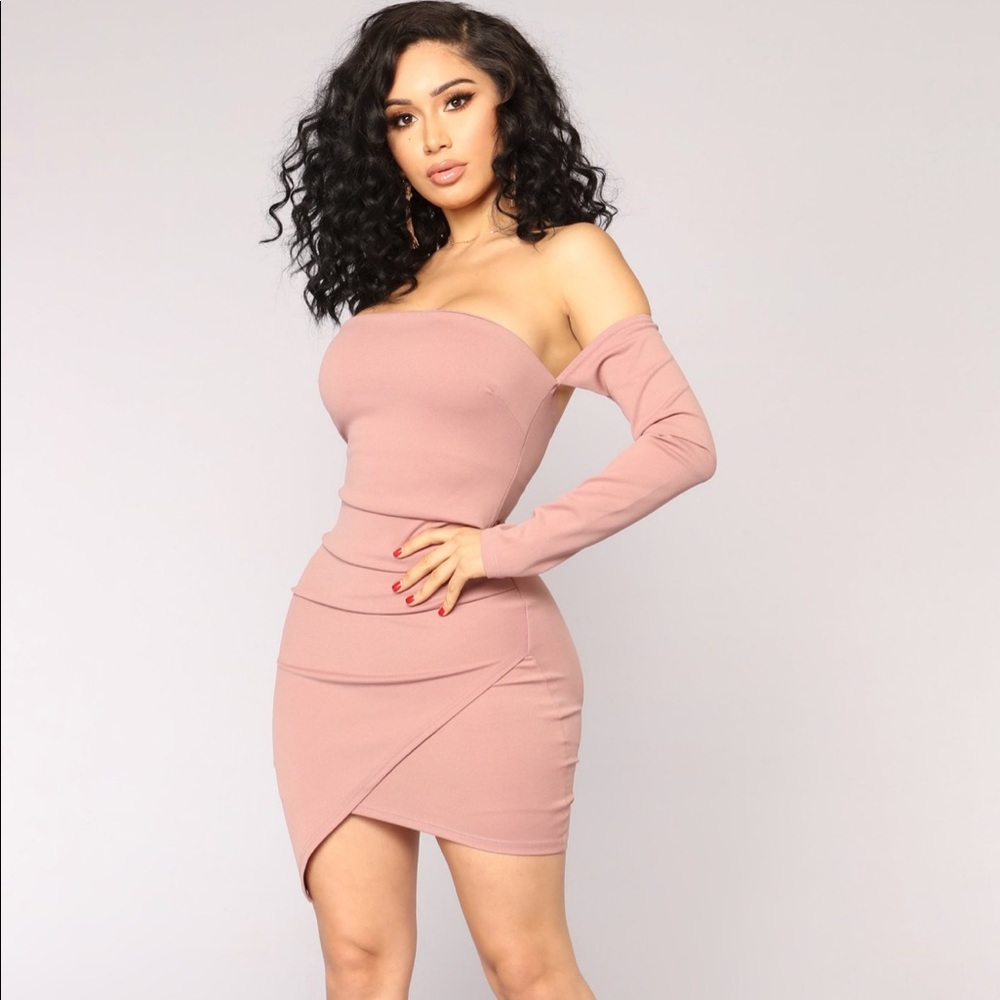 Fashion nova. mini dress